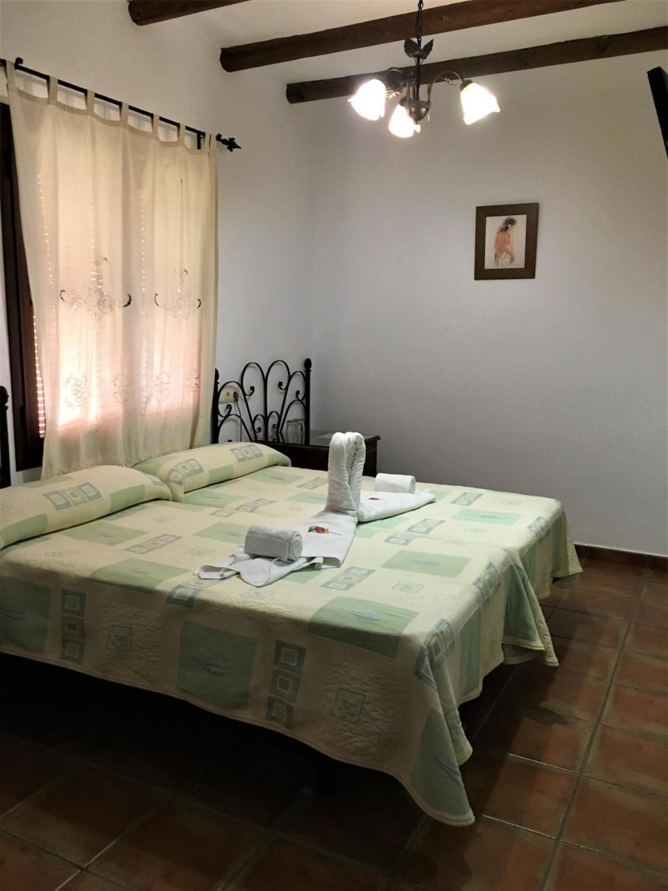 La Despensa Del Valle Restábal Buitenkant foto